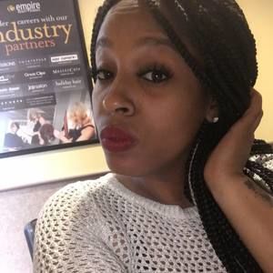 Meet your Posher, Shari